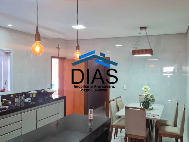 #304 - Casa para Venda em Matão - SP