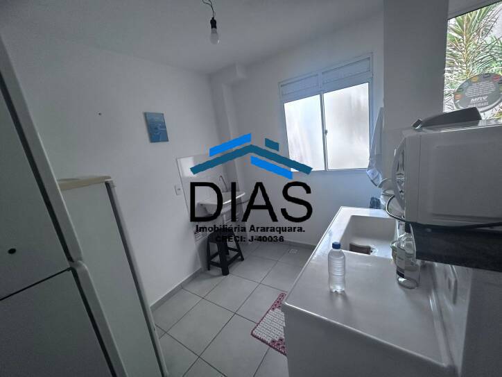 Apartamento à venda com 2 quartos, 67m² - Foto 2