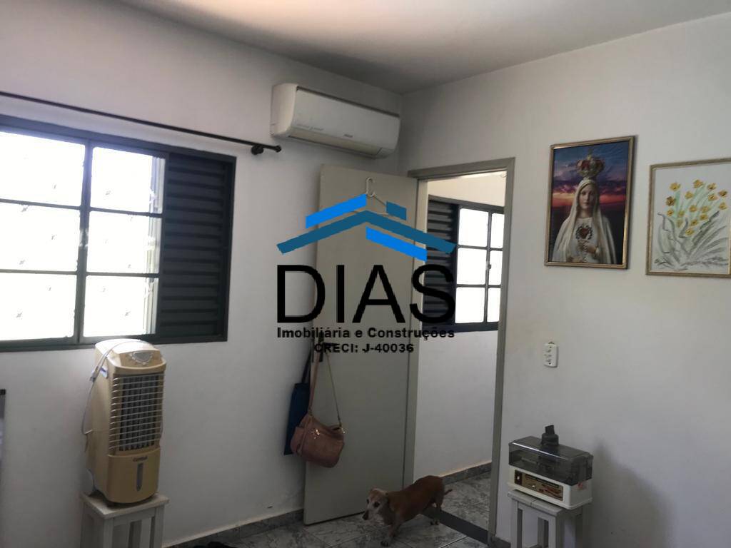 Casa à venda com 3 quartos, 180m² - Foto 10