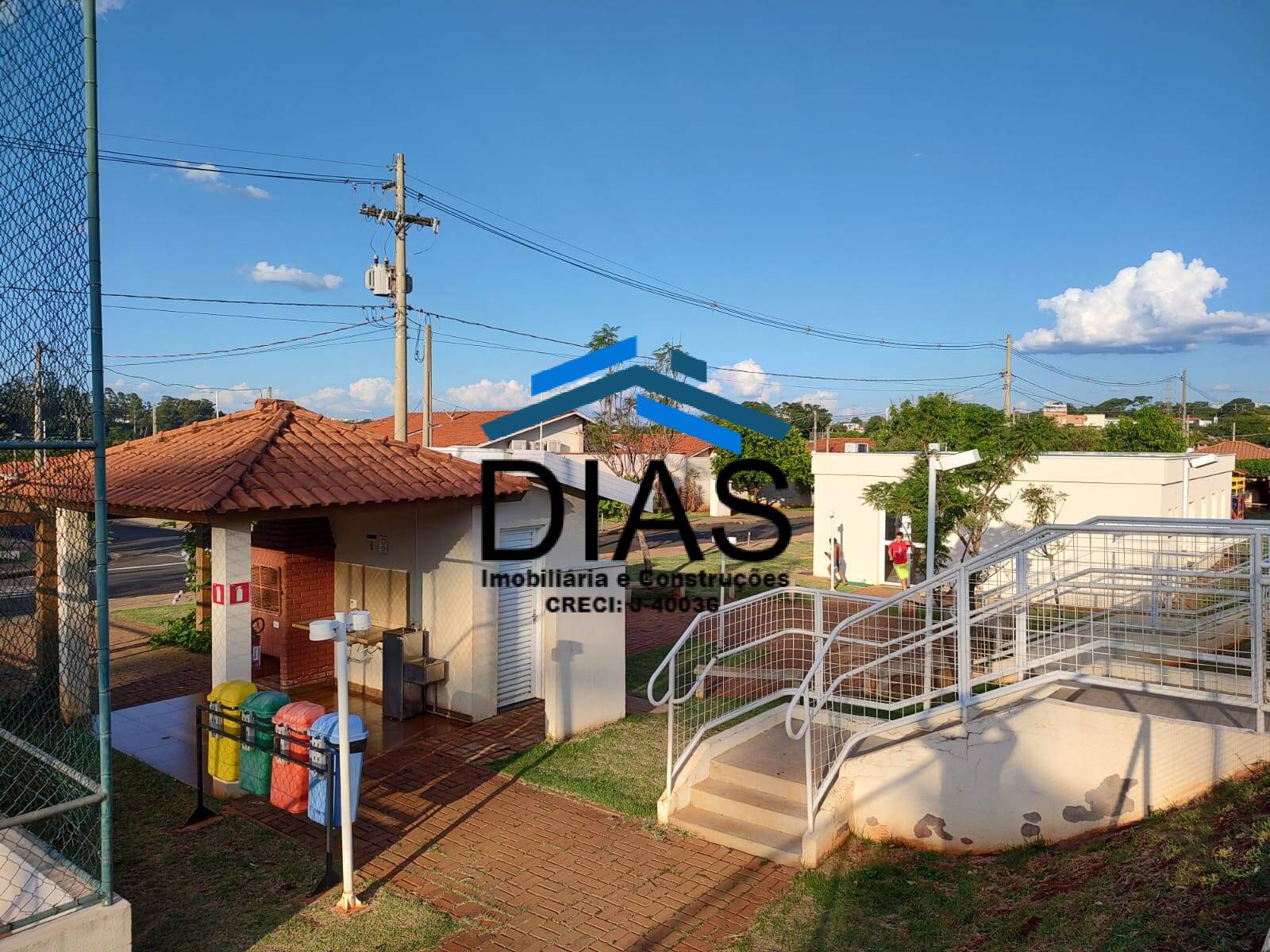 Casa à venda com 2 quartos, 76m² - Foto 19