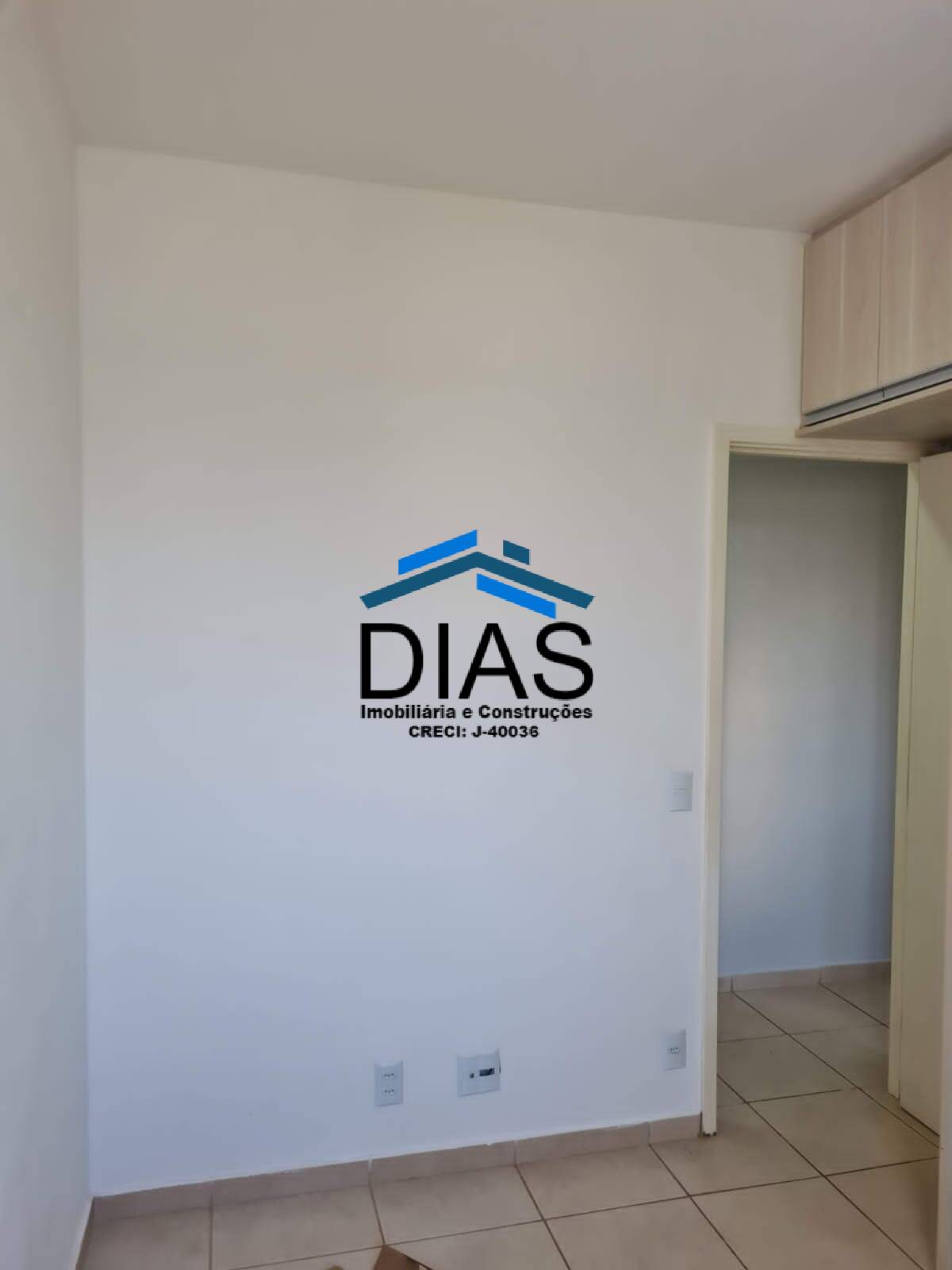 Apartamento à venda com 2 quartos, 64m² - Foto 21