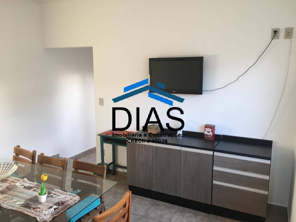 Casa à venda com 3 quartos, 331m² - Foto 18