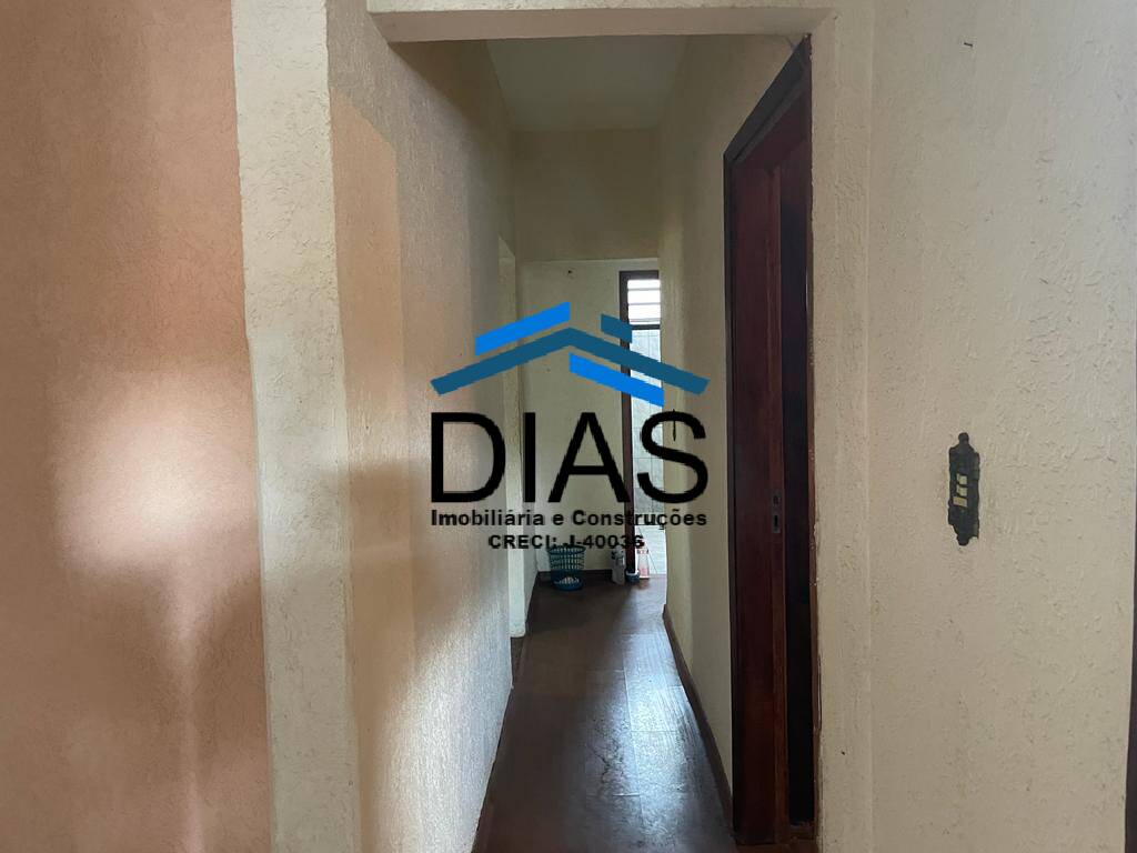 Casa à venda com 3 quartos, 172m² - Foto 7