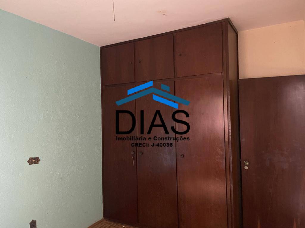 Casa à venda com 3 quartos, 172m² - Foto 11