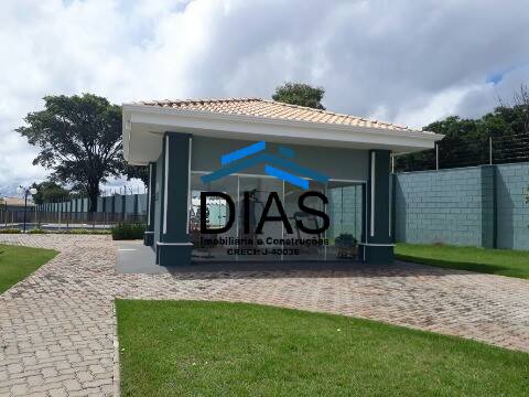 Casa à venda com 3 quartos, 180m² - Foto 15