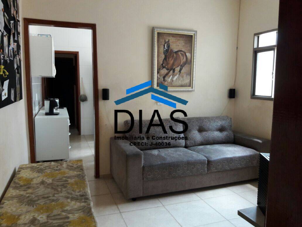 Casa à venda com 2 quartos, 66m² - Foto 13