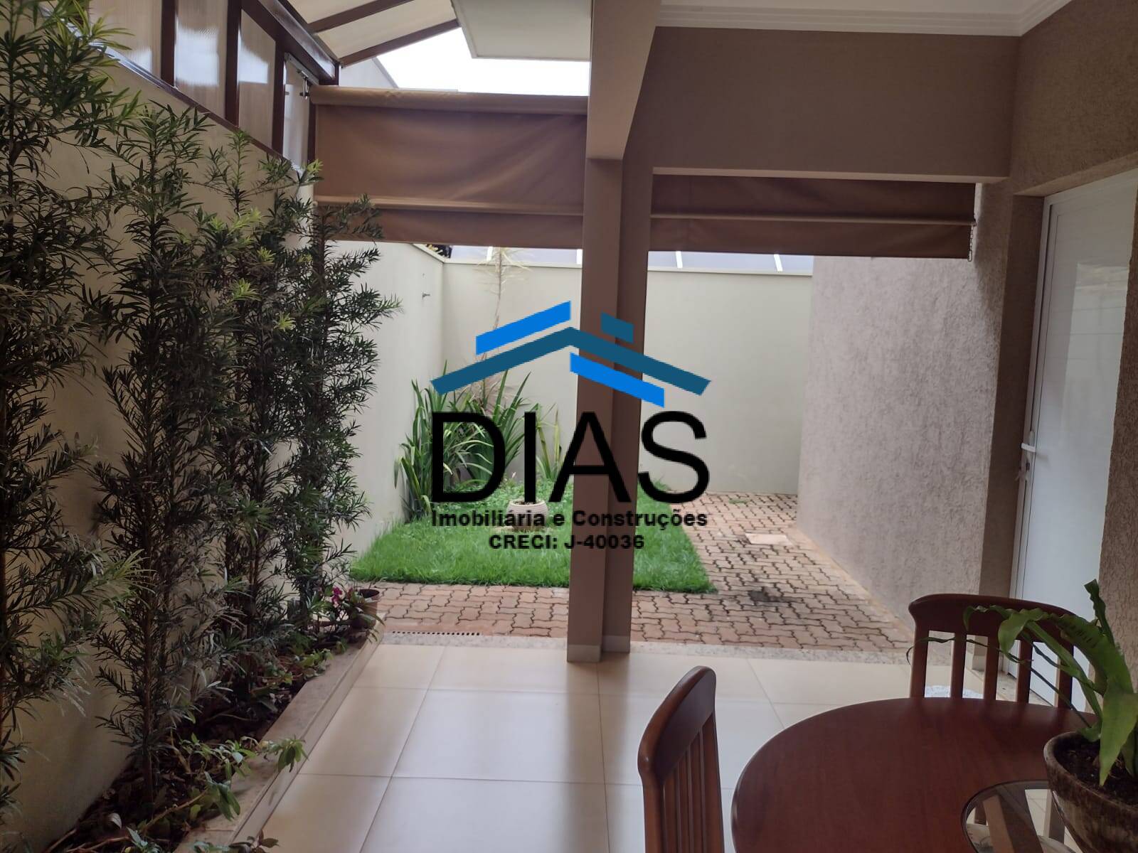 Casa à venda com 3 quartos, 173m² - Foto 33