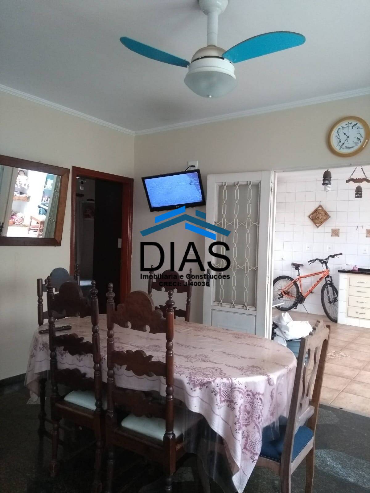 Casa à venda com 3 quartos, 240m² - Foto 22