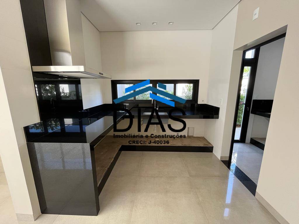 Casa à venda com 4 quartos, 381m² - Foto 11