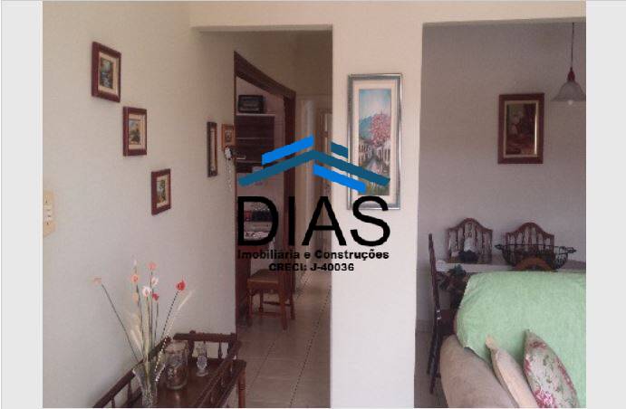 Casa à venda com 2 quartos, 178m² - Foto 1