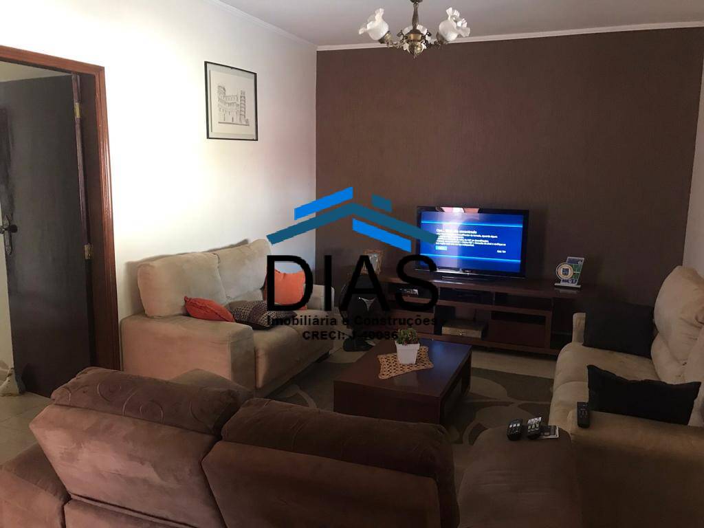 Casa à venda com 4 quartos, 304m² - Foto 15