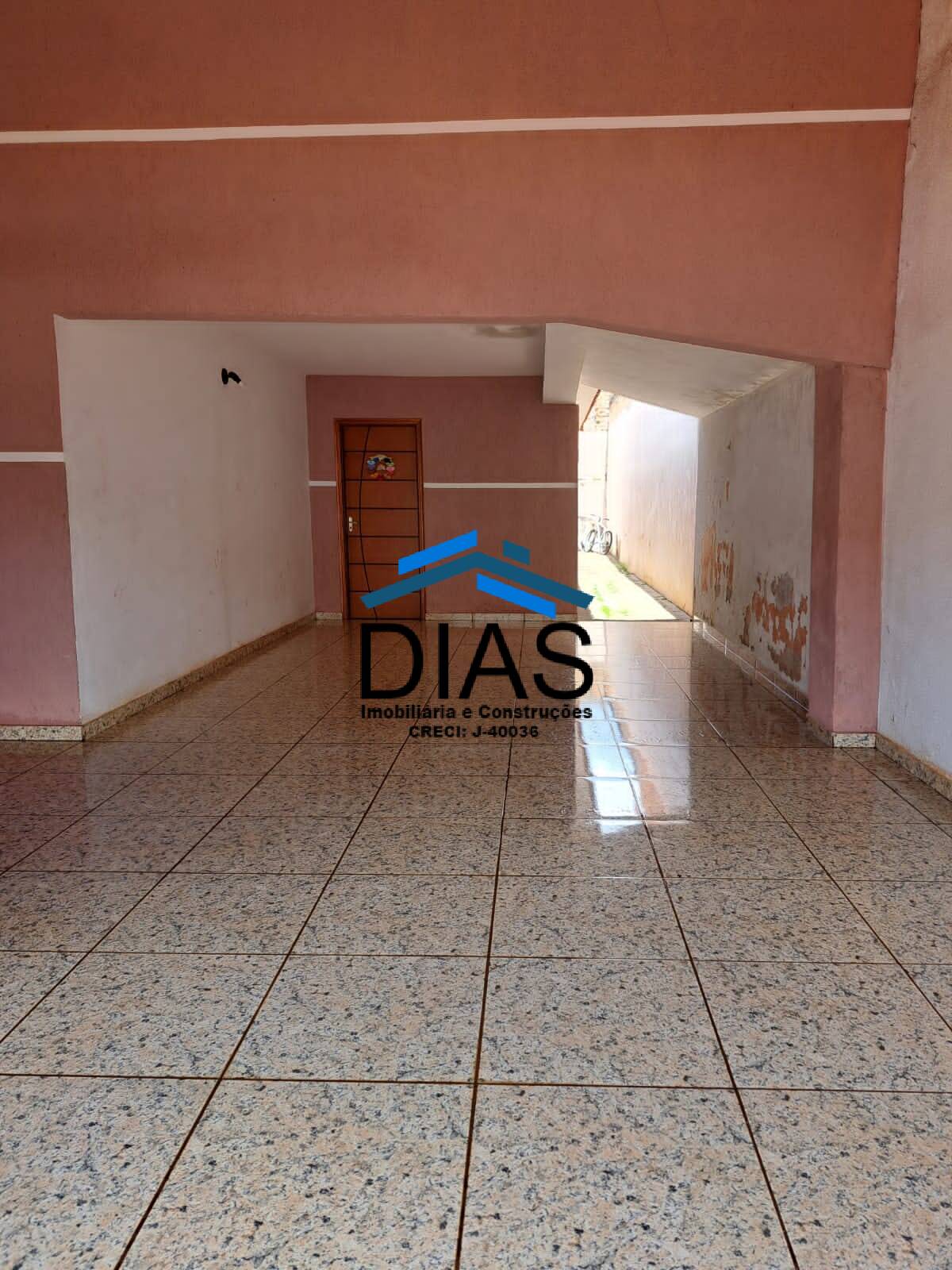 Casa à venda com 3 quartos, 160m² - Foto 2