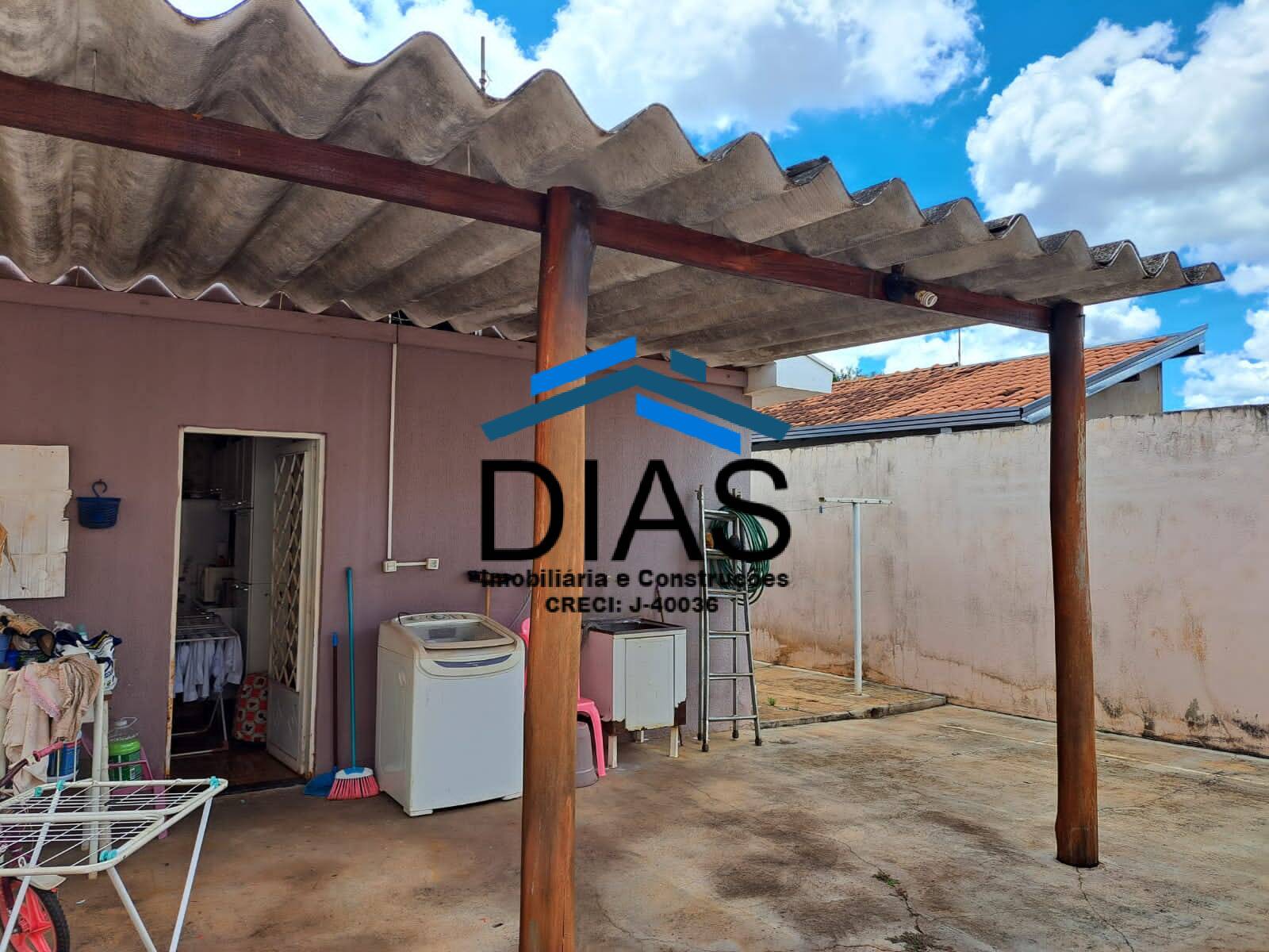 Casa à venda com 3 quartos, 160m² - Foto 8