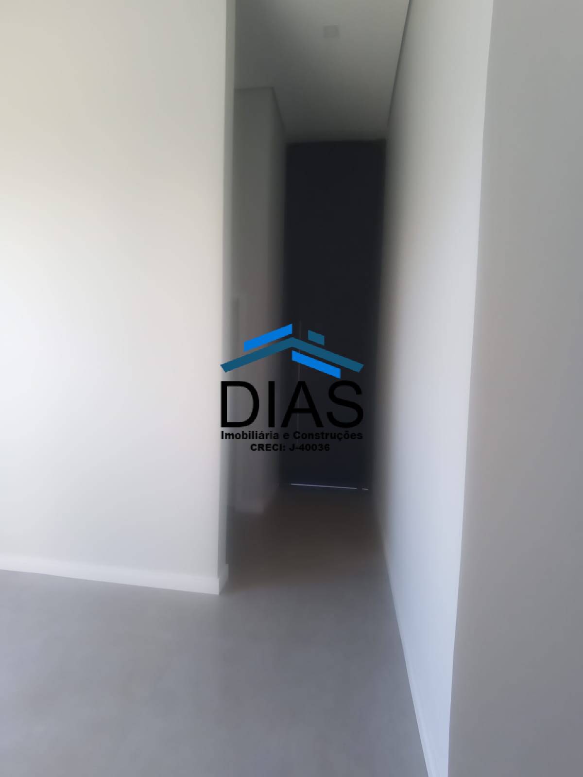 Casa à venda com 3 quartos, 185m² - Foto 8