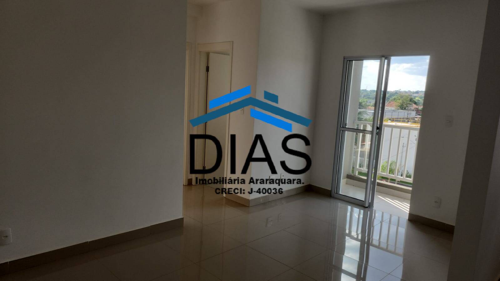 Apartamento à venda com 2 quartos, 52m² - Foto 3