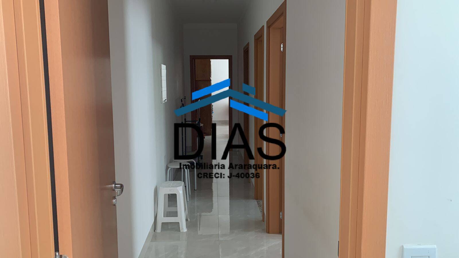 Casa à venda com 3 quartos, 154m² - Foto 10