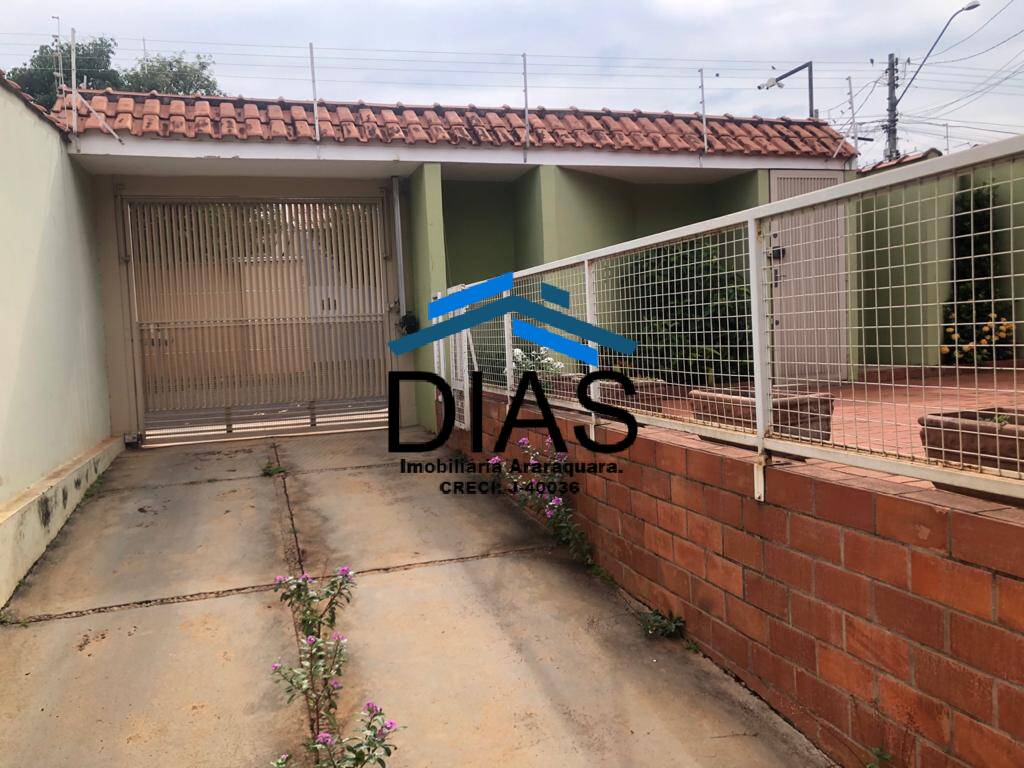 Casa à venda com 3 quartos, 470m² - Foto 3