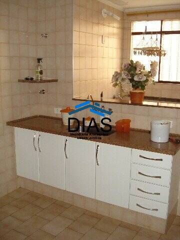 Apartamento à venda com 2 quartos, 66m² - Foto 8