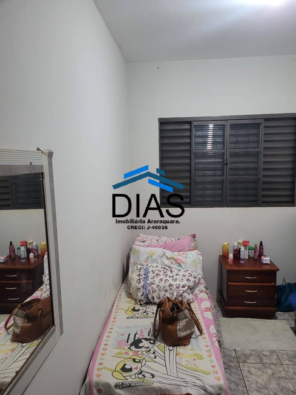 Casa à venda com 2 quartos, 97m² - Foto 5