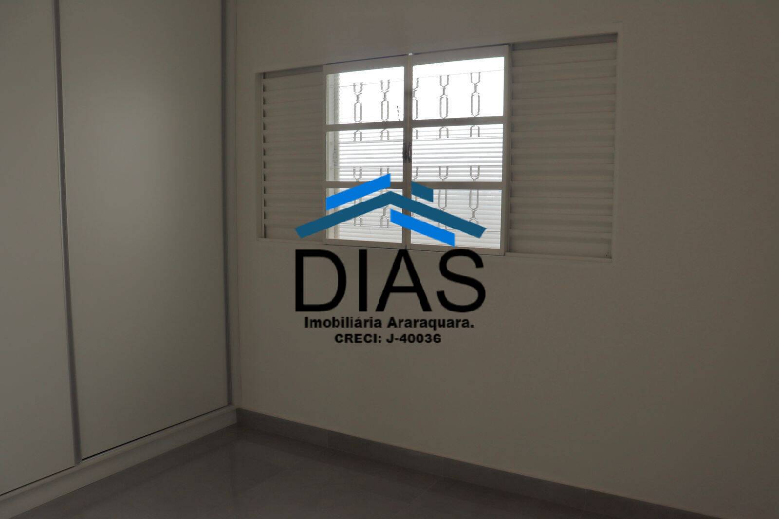 Casa à venda com 3 quartos, 178m² - Foto 16