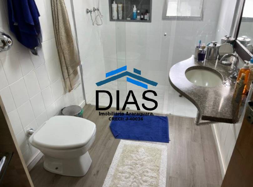 Apartamento à venda com 3 quartos, 207m² - Foto 4