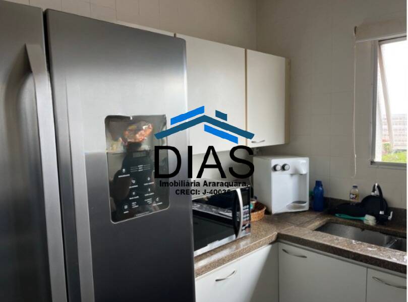 Apartamento à venda com 3 quartos, 207m² - Foto 13