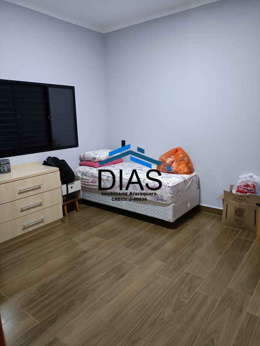 Casa à venda com 3 quartos, 196m² - Foto 9