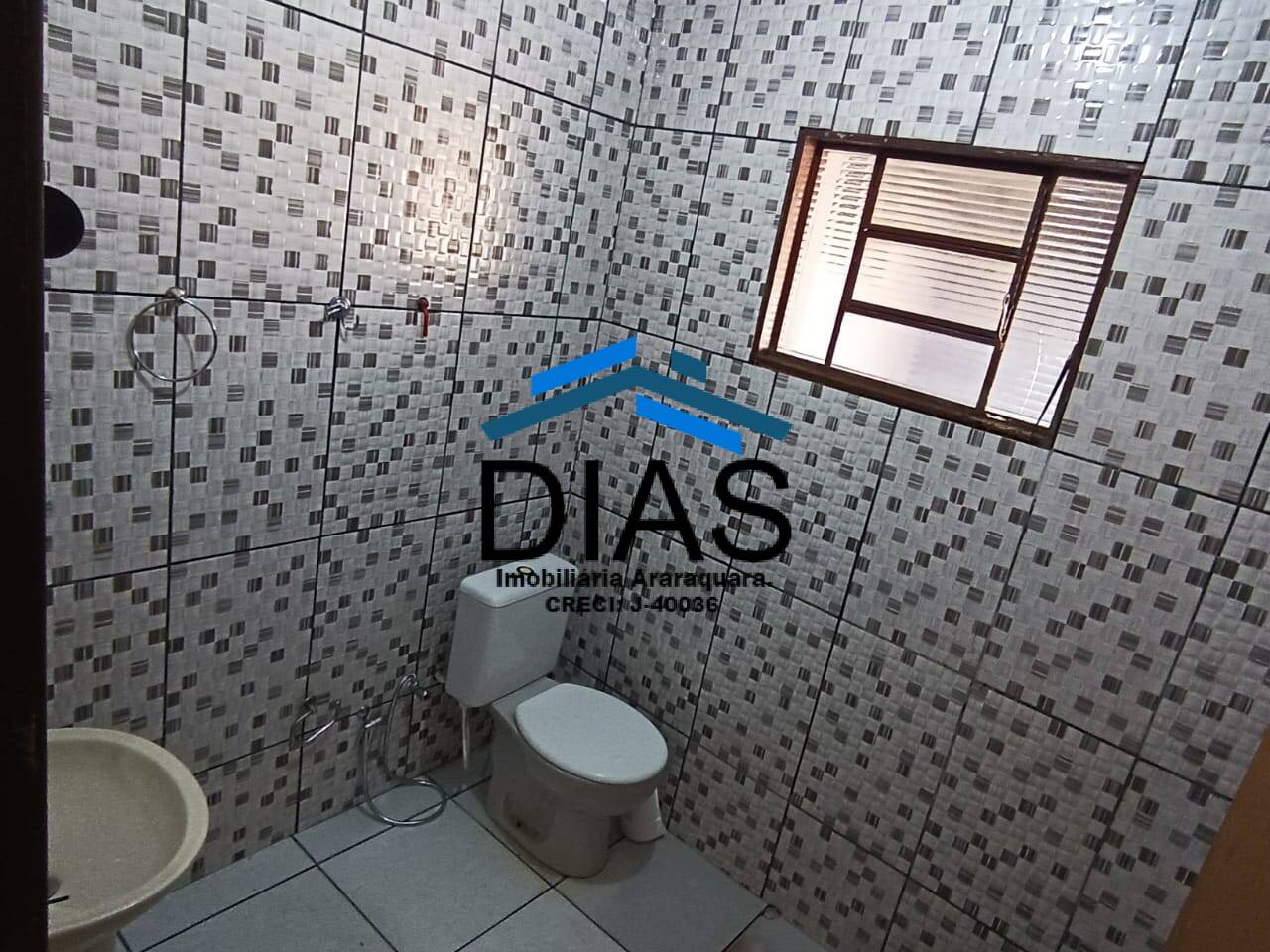 Casa à venda com 2 quartos, 150m² - Foto 7