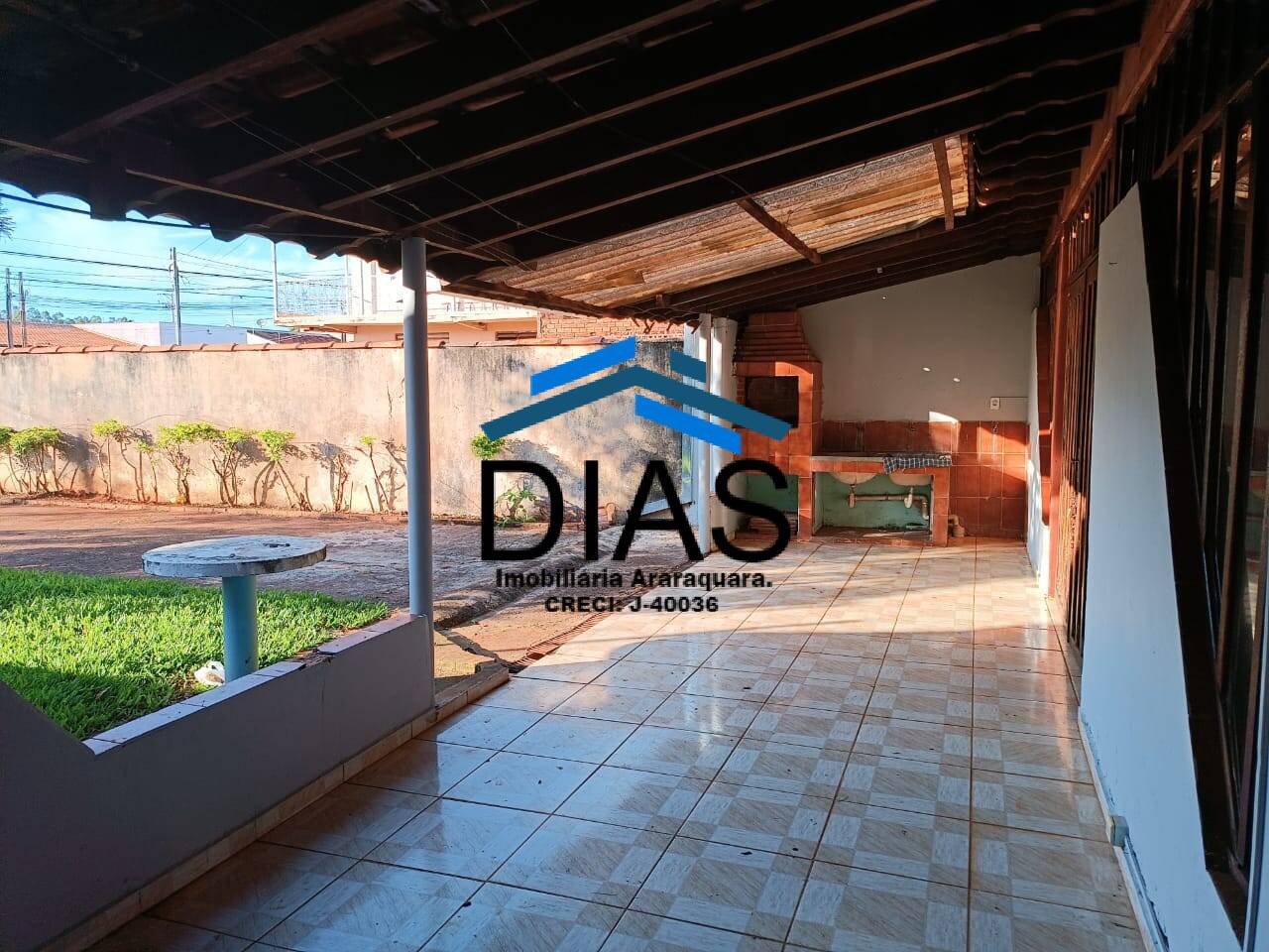 Casa à venda com 2 quartos, 150m² - Foto 13