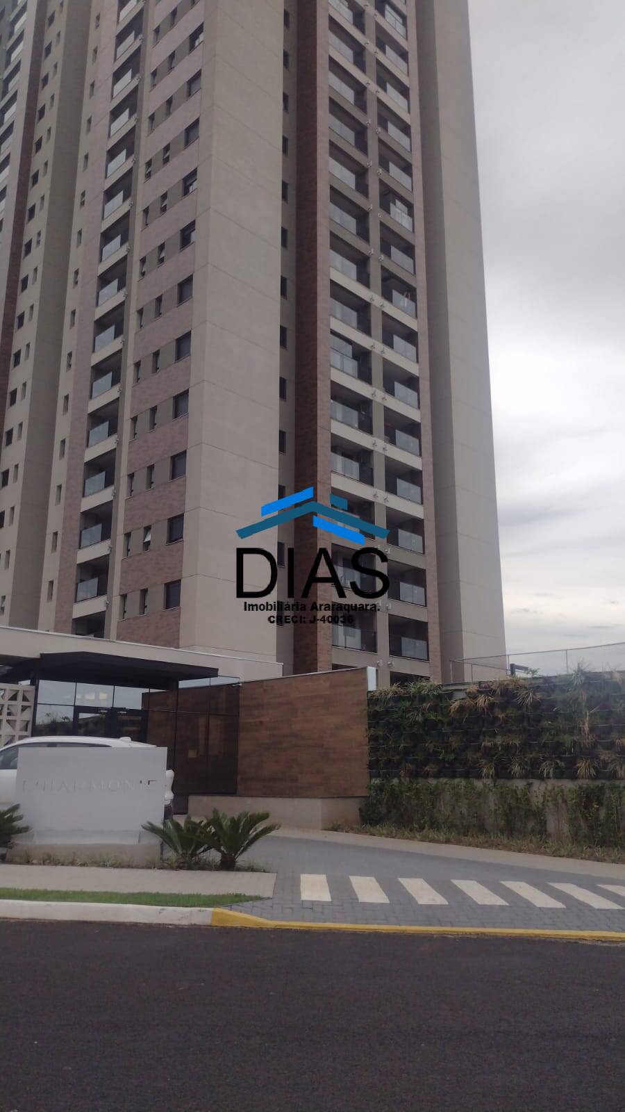 Apartamento à venda com 2 quartos, 72m² - Foto 2