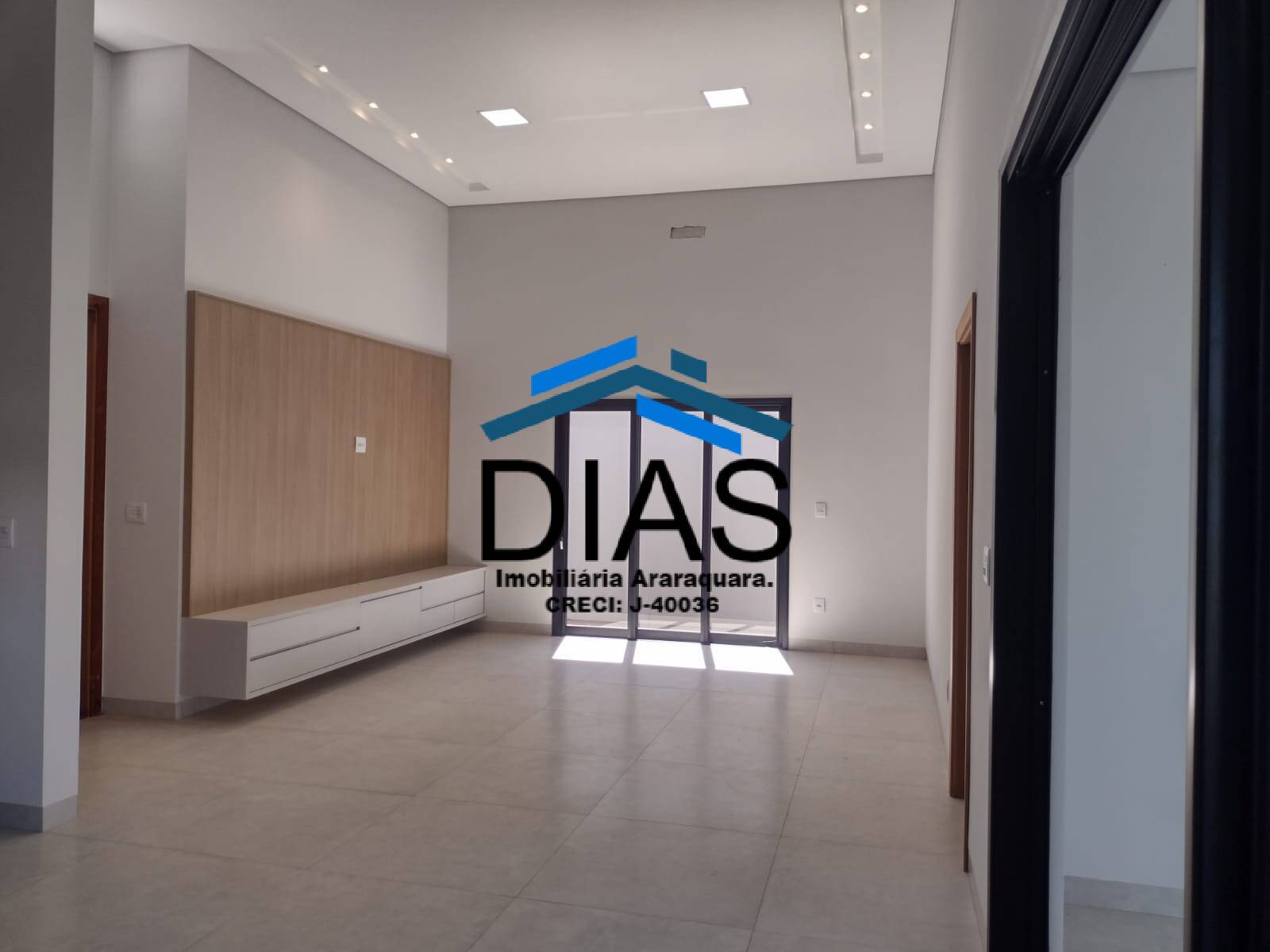 Casa à venda com 3 quartos, 200m² - Foto 6