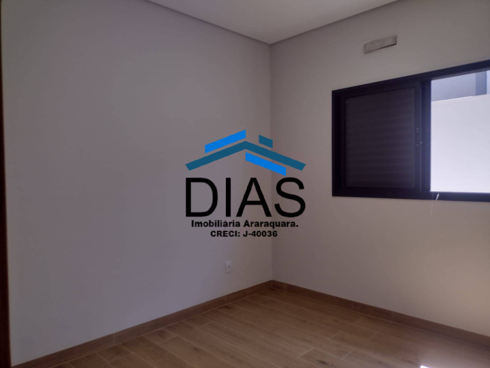 Casa à venda com 3 quartos, 200m² - Foto 15