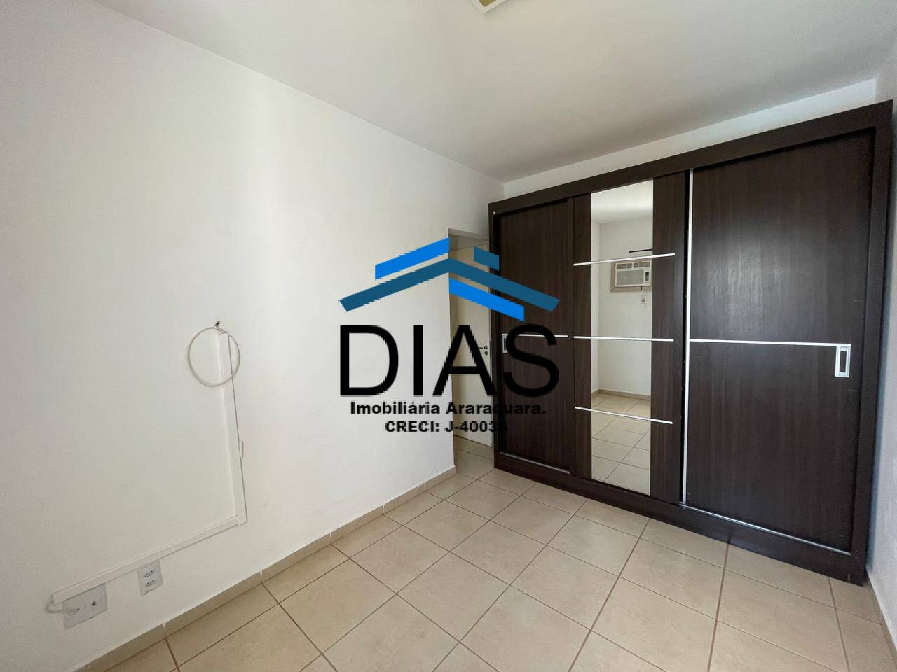 Apartamento à venda com 2 quartos, 65m² - Foto 8