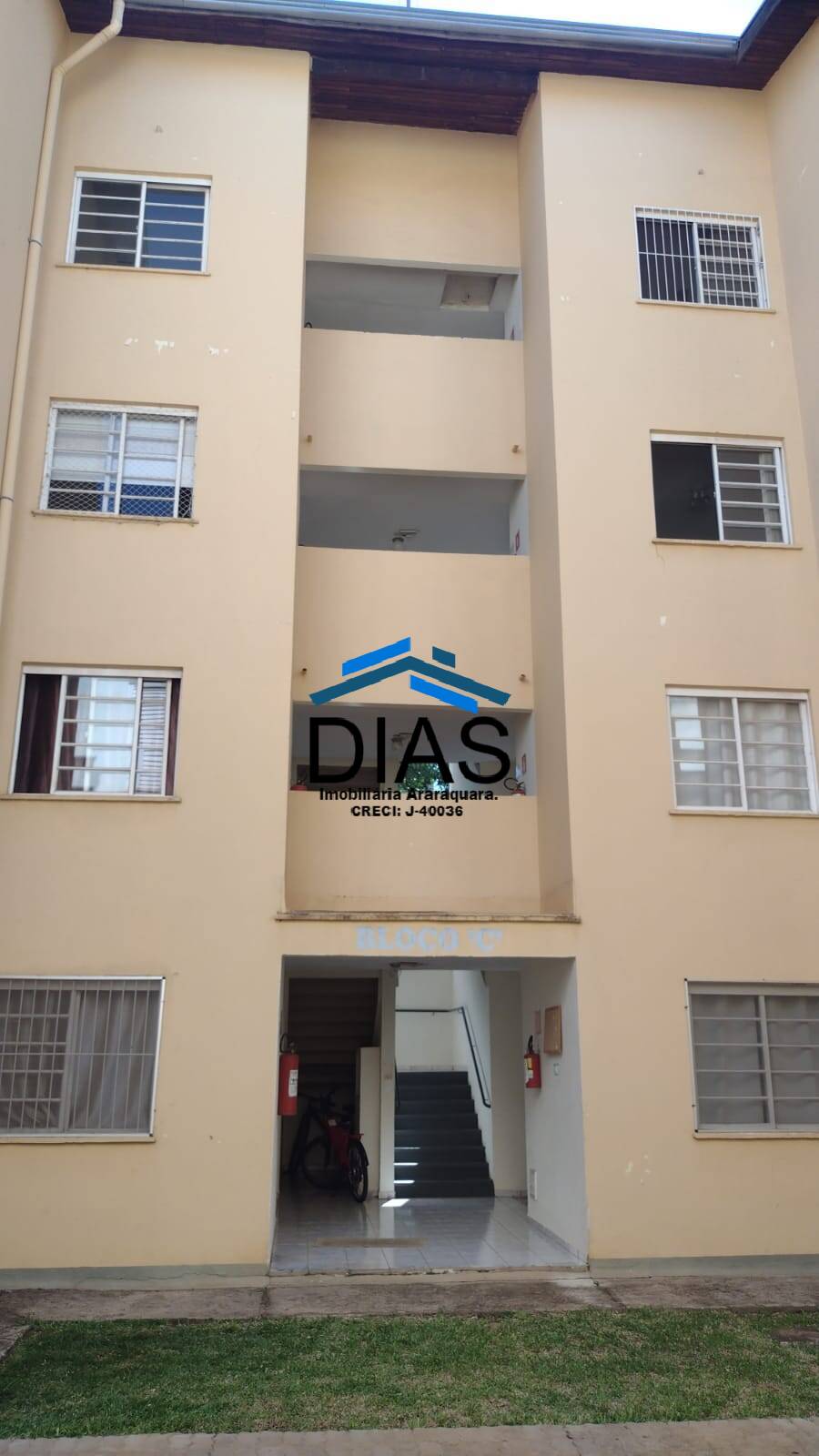 Apartamento à venda com 2 quartos, 52m² - Foto 8