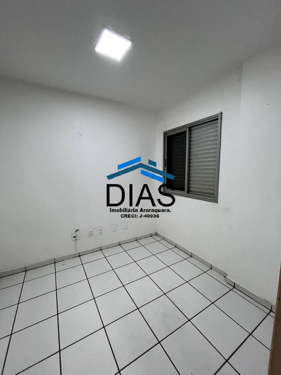 Apartamento à venda com 3 quartos, 97m² - Foto 8