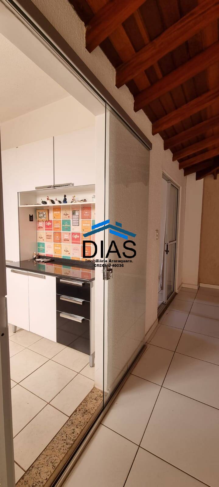 Casa à venda com 2 quartos, 102m² - Foto 6