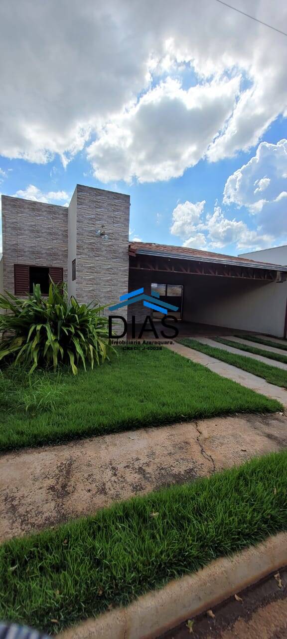 Casa à venda com 2 quartos, 165m² - Foto 2