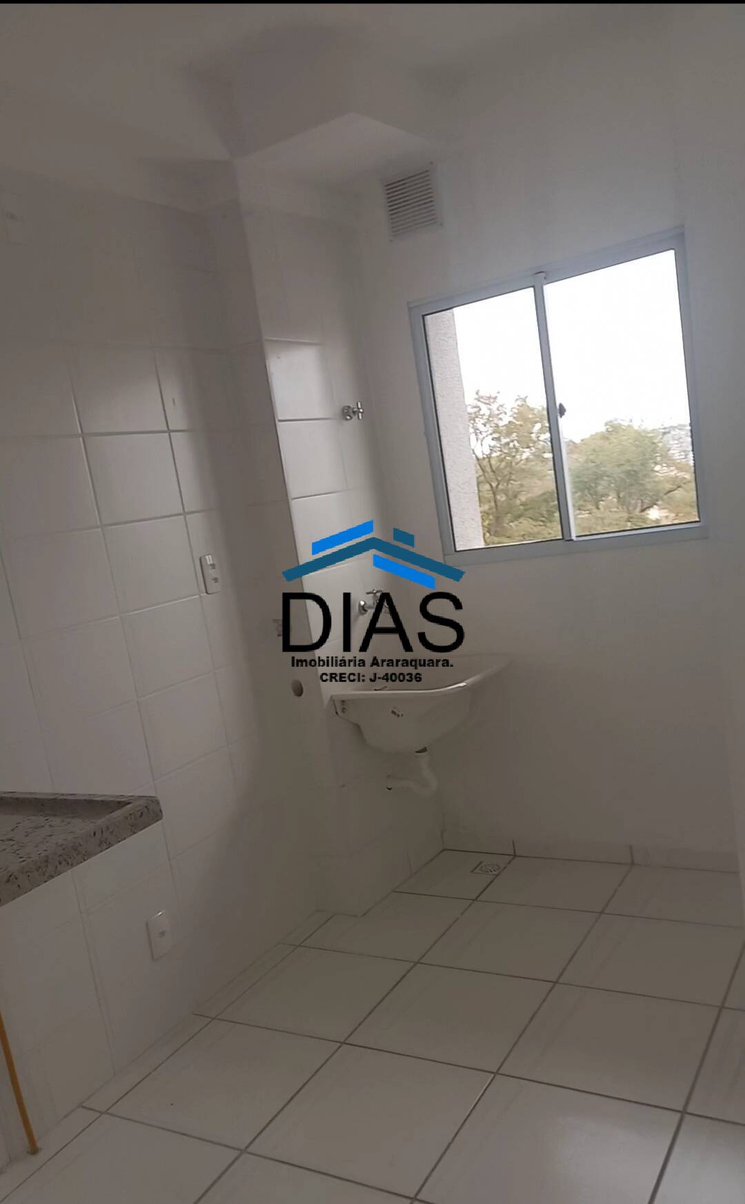 Apartamento à venda com 2 quartos, 56m² - Foto 4