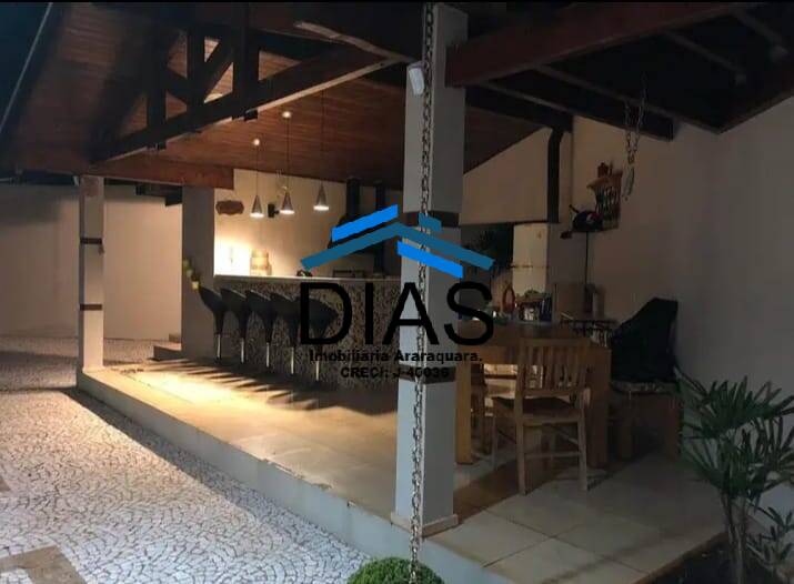 Casa à venda com 3 quartos, 292m² - Foto 11