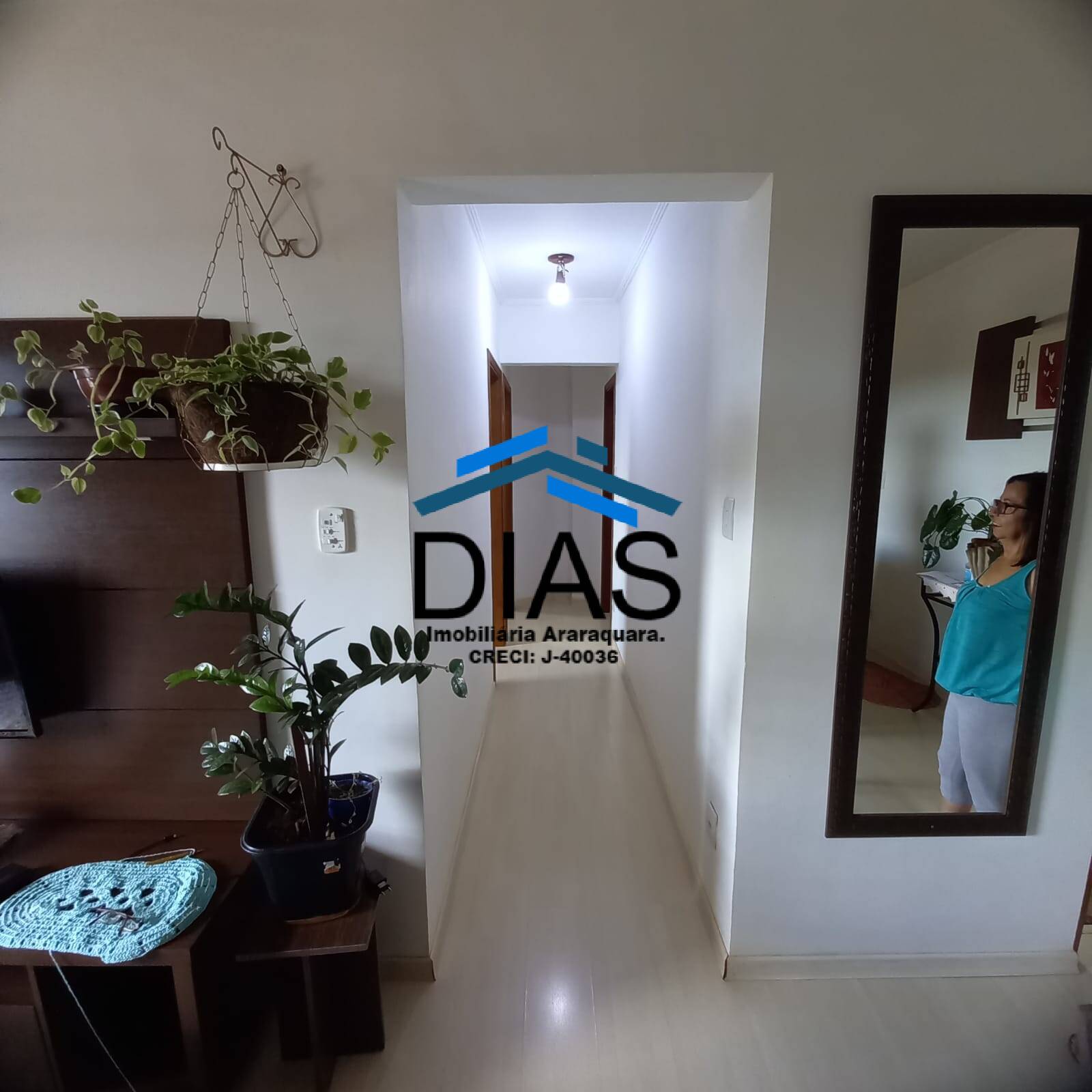 Apartamento à venda com 2 quartos, 73m² - Foto 4