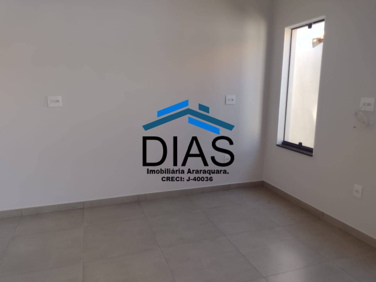 Casa à venda com 2 quartos, 62m² - Foto 6