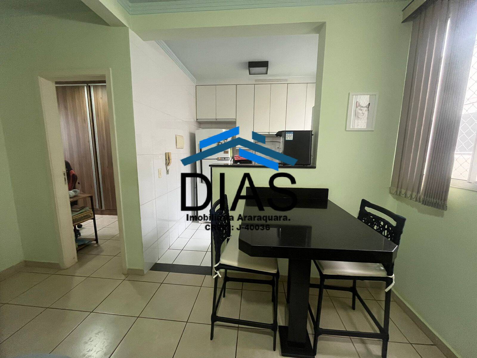 Apartamento à venda com 2 quartos, 44m² - Foto 2