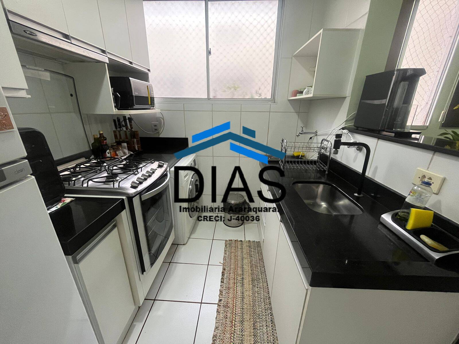 Apartamento à venda com 2 quartos, 44m² - Foto 4