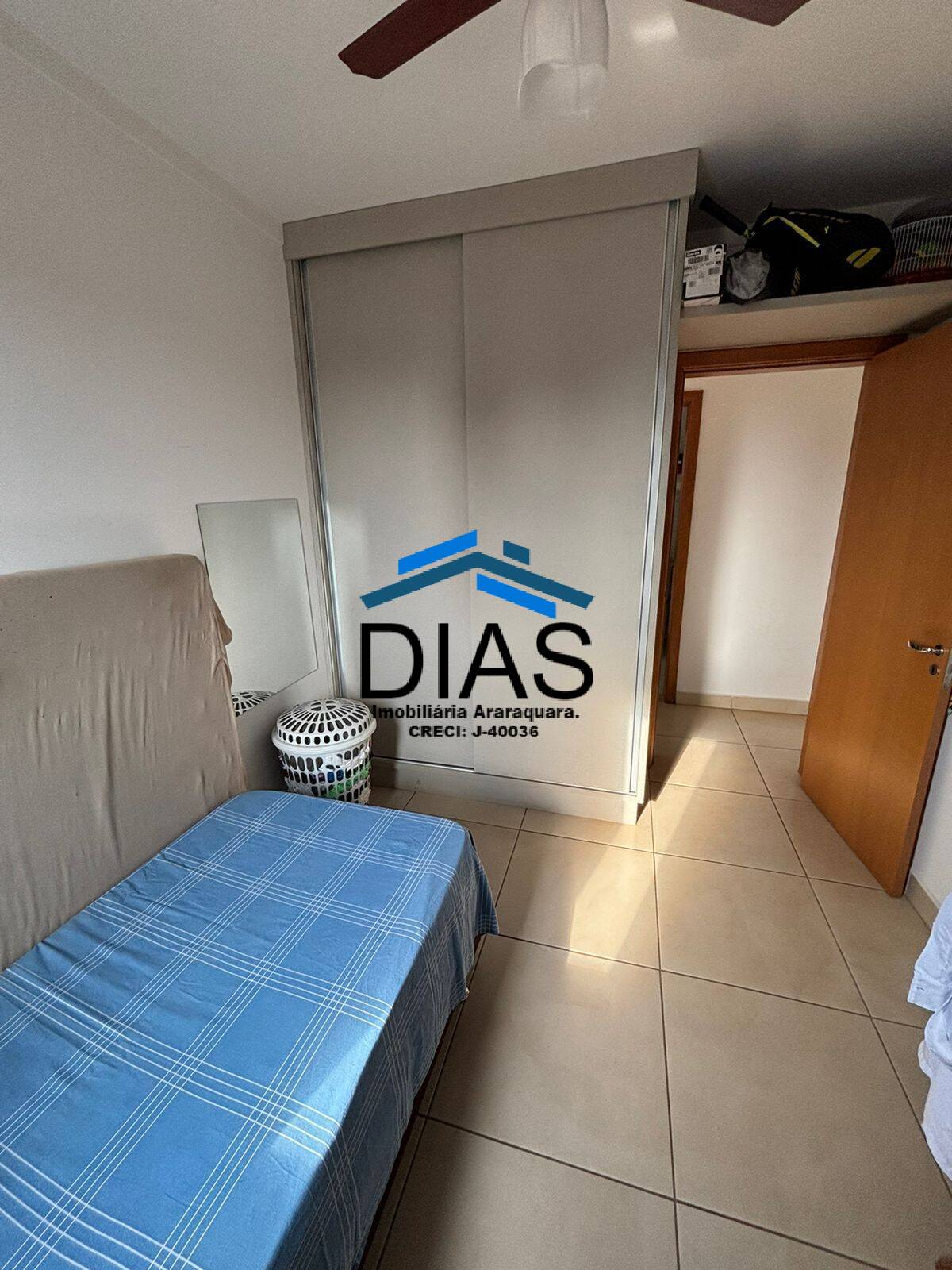 Apartamento à venda com 2 quartos, 65m² - Foto 12