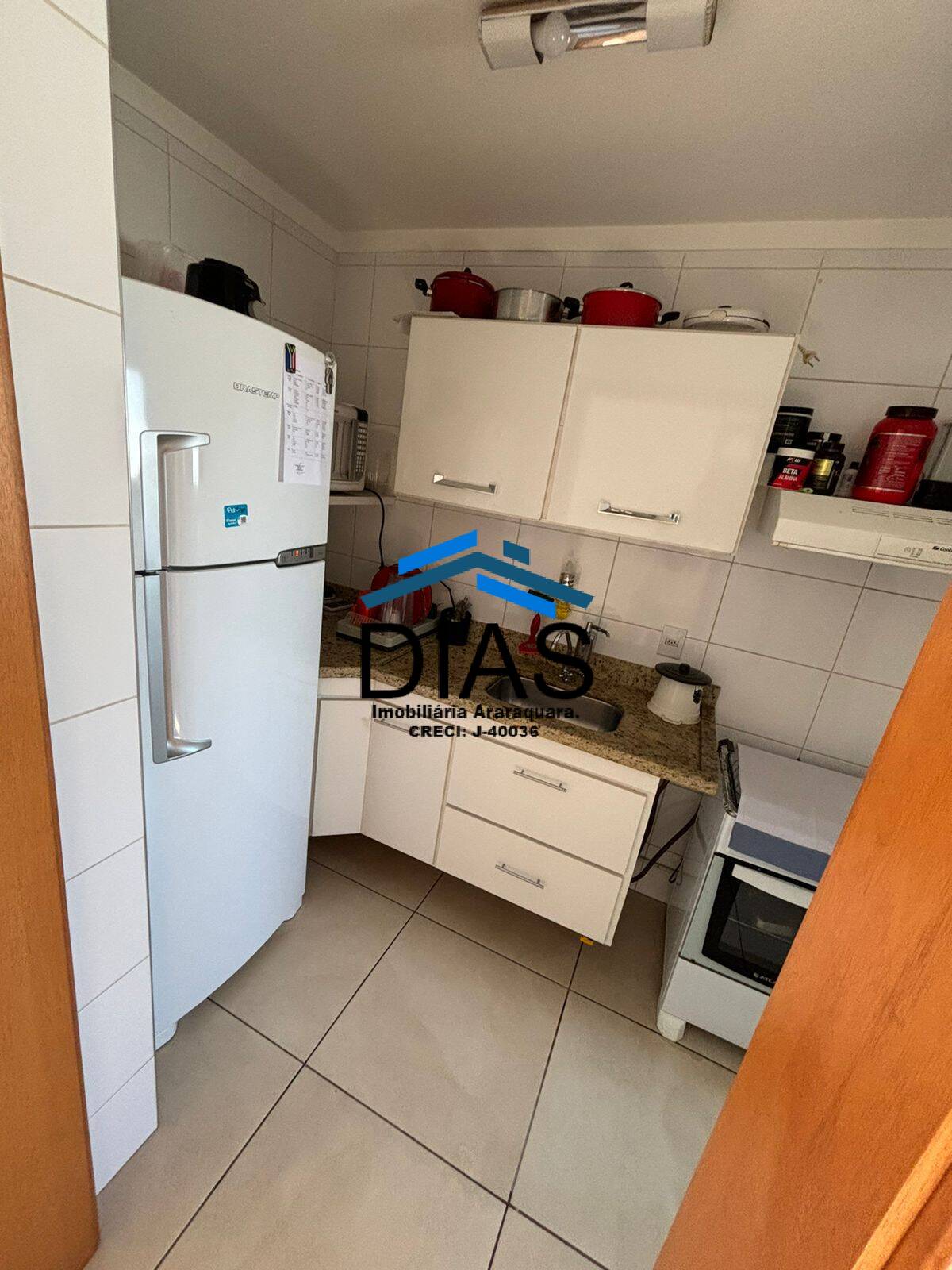 Apartamento à venda com 2 quartos, 65m² - Foto 11