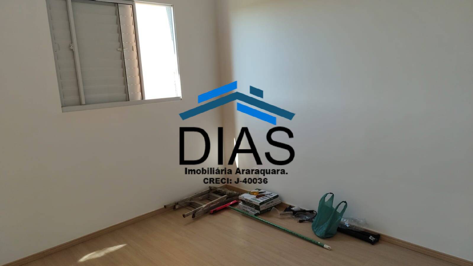 Apartamento à venda com 2 quartos, 50m² - Foto 2