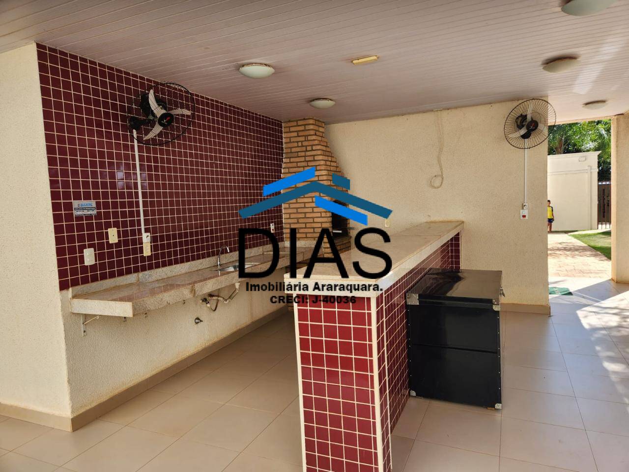 Apartamento à venda com 2 quartos, 55m² - Foto 11