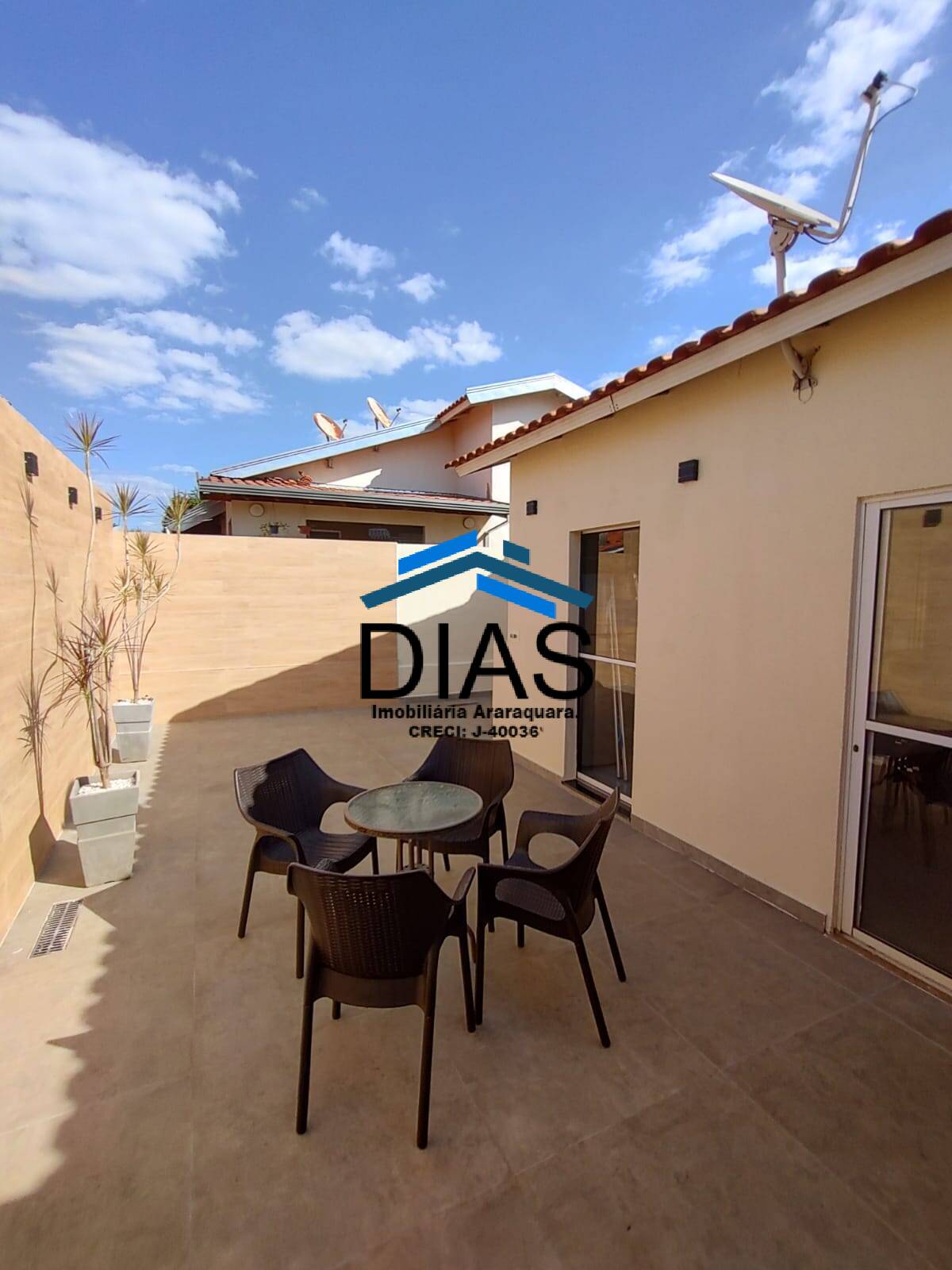 Casa à venda com 2 quartos, 76m² - Foto 16