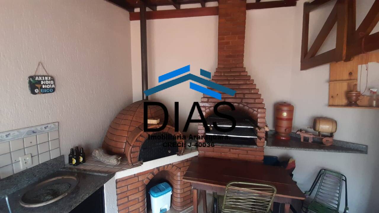 Casa à venda com 3 quartos, 187m² - Foto 14