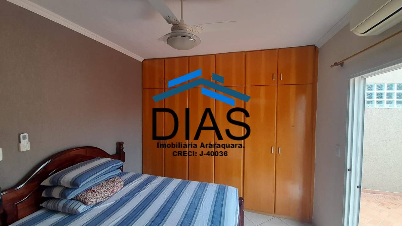 Casa à venda com 3 quartos, 187m² - Foto 13